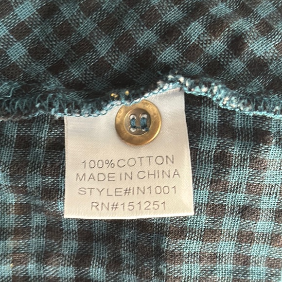 Plaid Button-Up Women’s Top - Picture 8 of 8